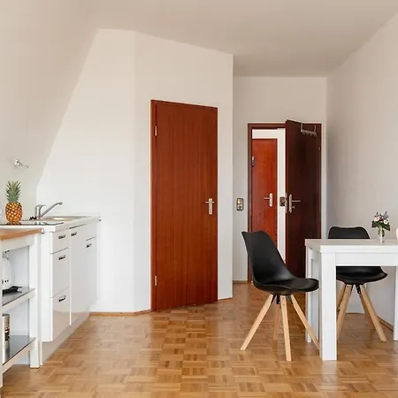 La Perla - Seeblick Apartment