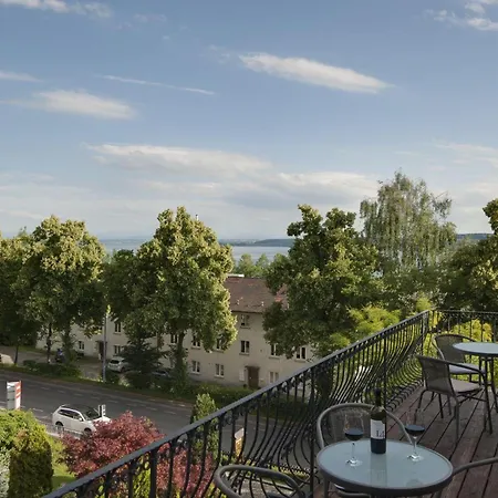 Ferienhaus-la-perla-apartment-seeblick *